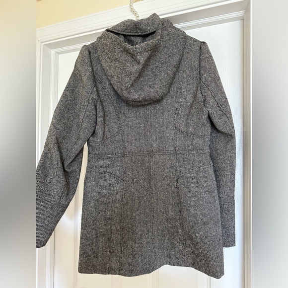 GUESS Women’s Gray and Black Pea Coat with Hood Size Medium - Picture 2 of 2